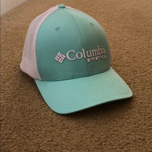 Turquoise Columbia Hat